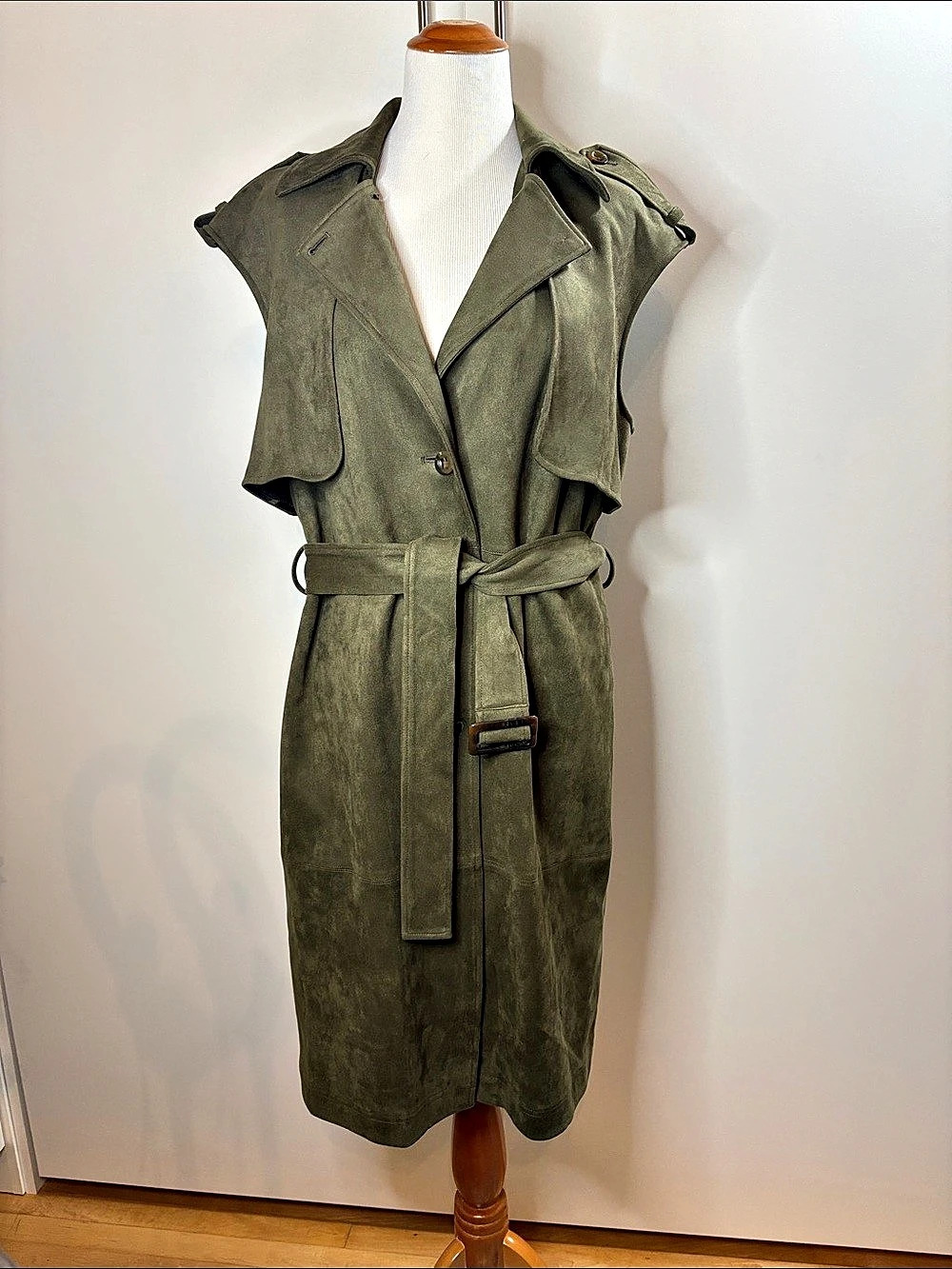 Laundry by Shelli Segal Faux Suede Midi Dress in Green Size Medium